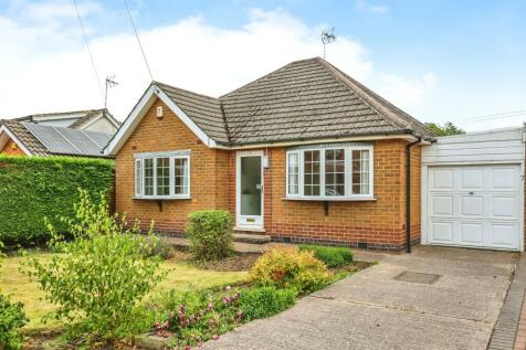 2 bedroom detached bungalow for sale