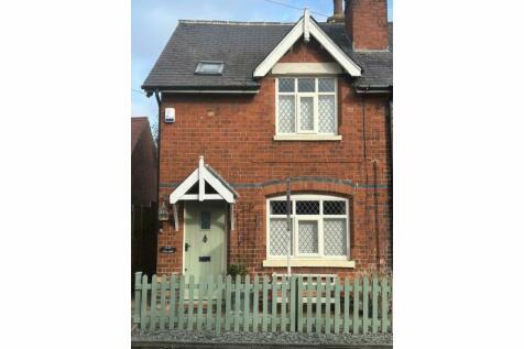 2 bedroom semi-detached house for sale