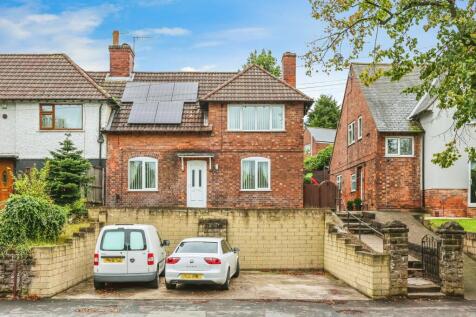 3 bedroom semi-detached house for sale