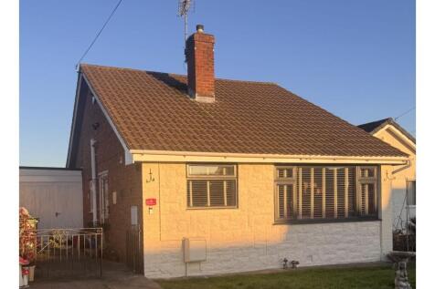 3 bedroom detached bungalow for sale