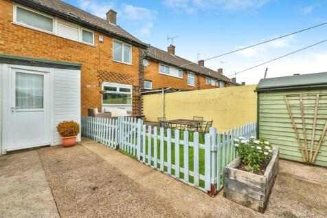 3 bedroom terraced house for sale