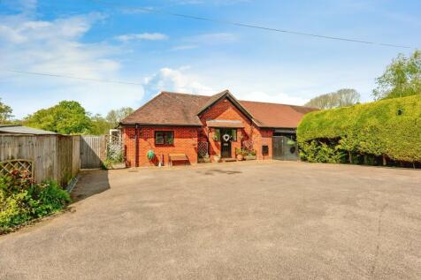 5 bedroom detached bungalow for sale