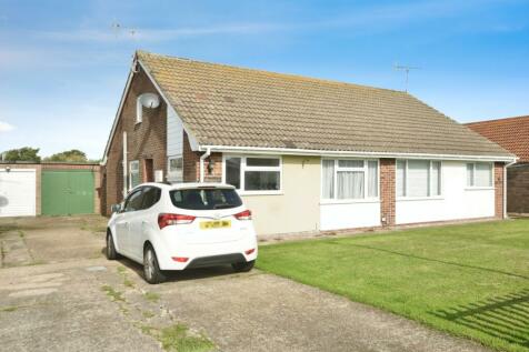 2 bedroom semi-detached bungalow for sale