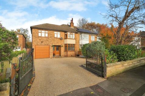 4 bedroom semi-detached house for sale