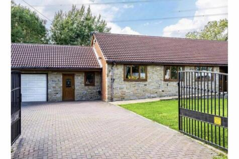 5 bedroom detached bungalow for sale