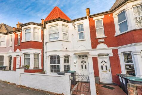 4 bedroom terraced house for sale
