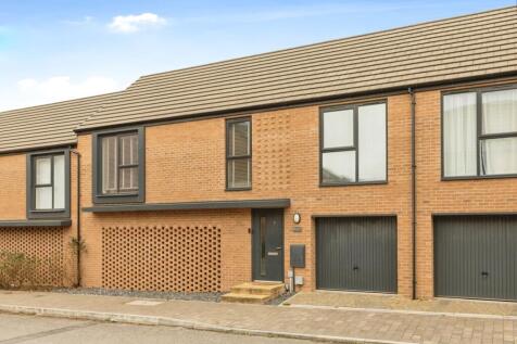 2 bedroom coach house for sale