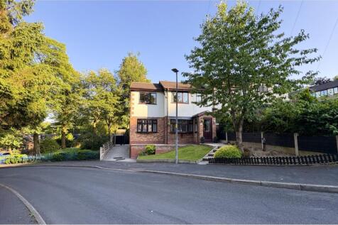 4 bedroom town house for sale