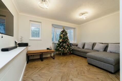 1 bedroom flat for sale