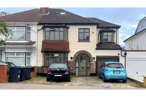 6 bedroom semi-detached house for sale
