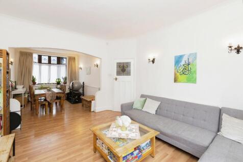 3 bedroom semi-detached bungalow for sale