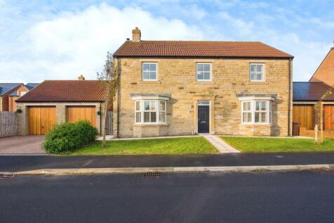 5 bedroom detached house for sale