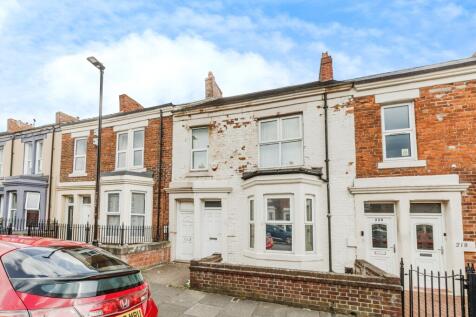 2 bedroom ground floor flat for sale