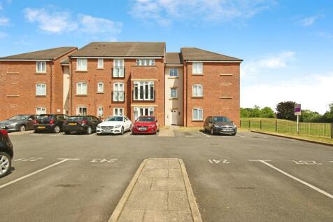 2 bedroom ground floor flat for sale