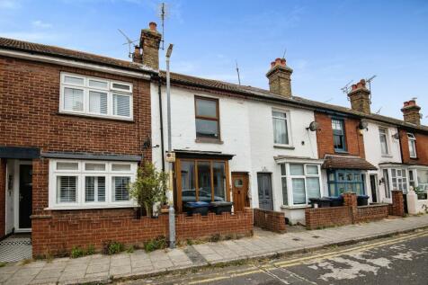 3 bed terraced house