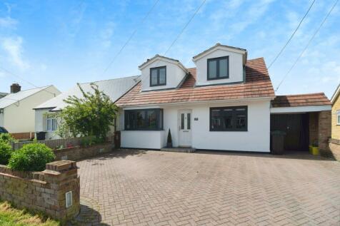 5 bedroom semi-detached house for sale