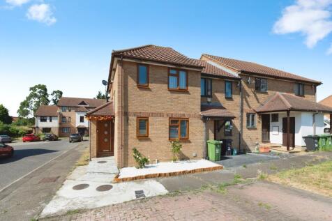 2 bedroom end of terrace house for sale
