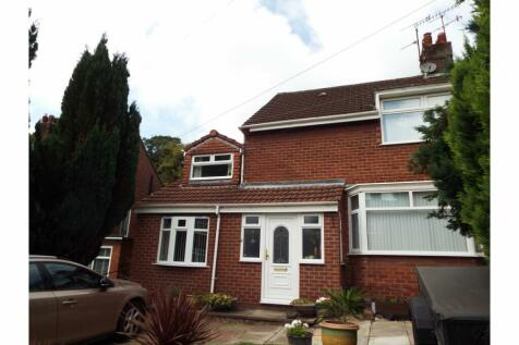 4 bedroom semi-detached house for sale