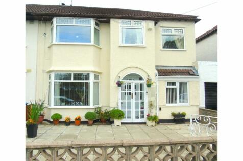 4 bedroom semi-detached house for sale