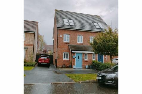 3 bedroom semi-detached house for sale