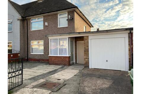 3 bedroom terraced house for sale