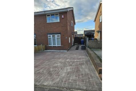 2 bedroom semi-detached house for sale