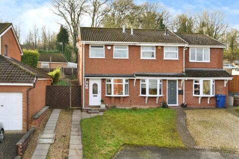 2 bedroom semi-detached house for sale