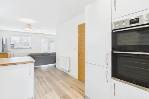 3 bedroom house for sale