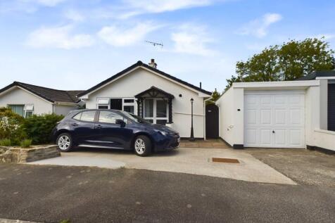 Treburley 2 bed bungalow for sale