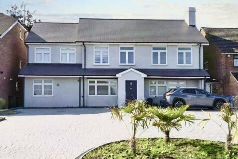 6 bedroom detached house for sale