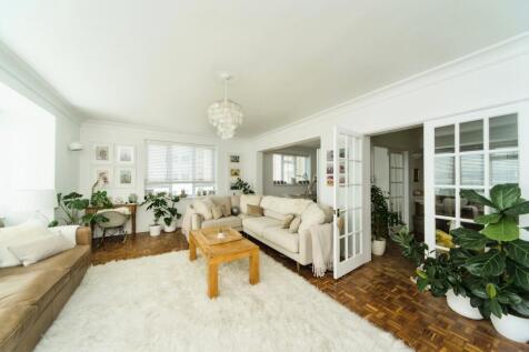 3 bedroom apartment for sale