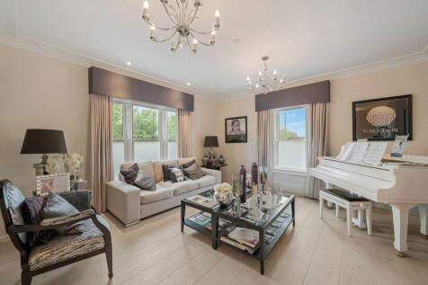 4 bedroom property for sale