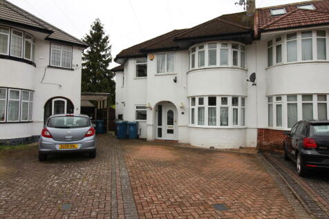 5 bedroom semi-detached house for sale