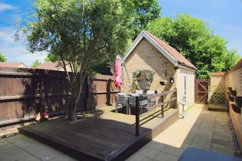 4 bedroom town house for sale