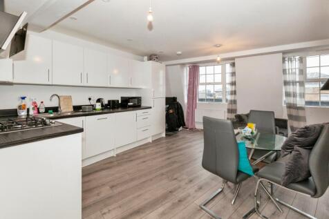 1 bedroom flat for sale