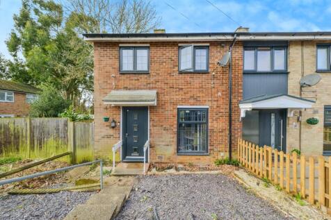 2 bedroom end of terrace house for sale