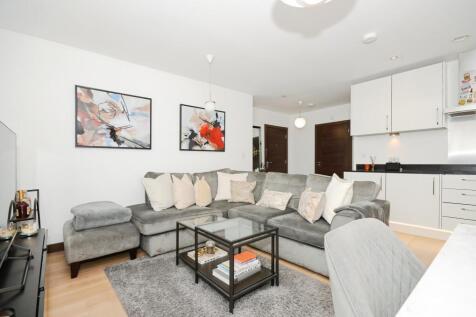 1 bedroom flat for sale
