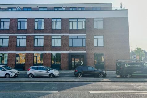2 bedroom flat for sale