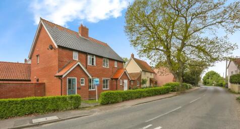 2 bedroom semi-detached house for sale