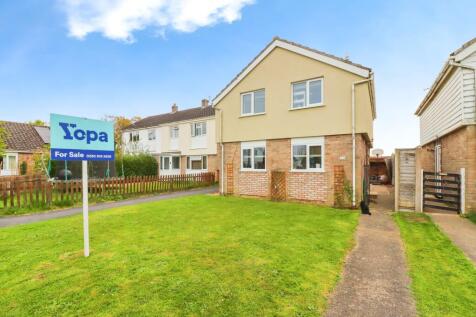 3 bedroom detached house for sale
