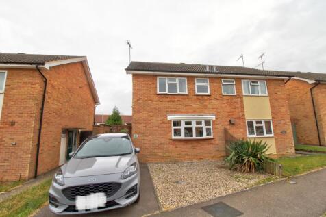 2 bedroom semi-detached house for sale