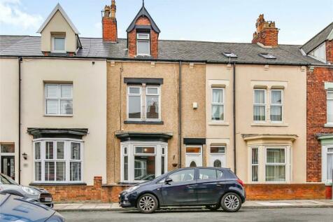 4 bedroom terraced house for sale