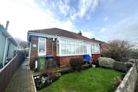 2 bedroom semi-detached bungalow for sale