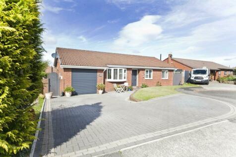 3 bedroom detached bungalow for sale