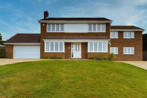 6 bedroom detached house for sale