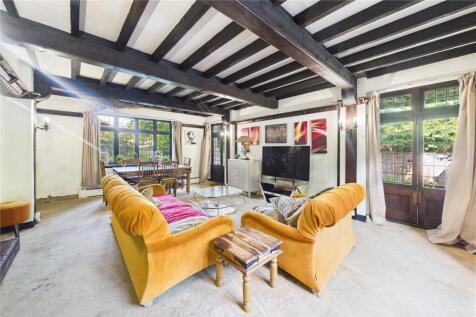 Copthorne Road, East Grinstead RH19 4 bed detached house for sale