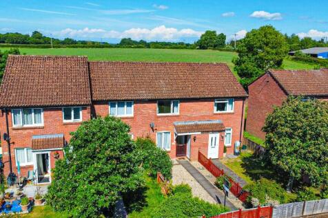 Wardleworth Way, Wellington... 2 bed terraced house for sale