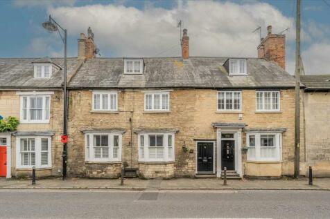 5 bedroom terraced house for sale