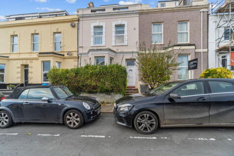 7 bedroom terraced house for sale