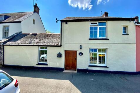 2 bedroom cottage for sale